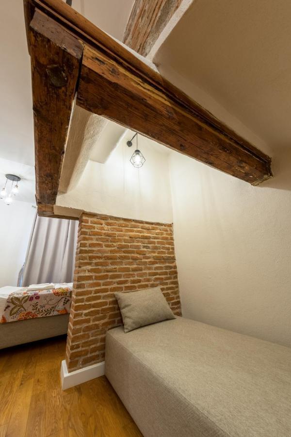 Rossmarkt Haus Brasov Exterior photo