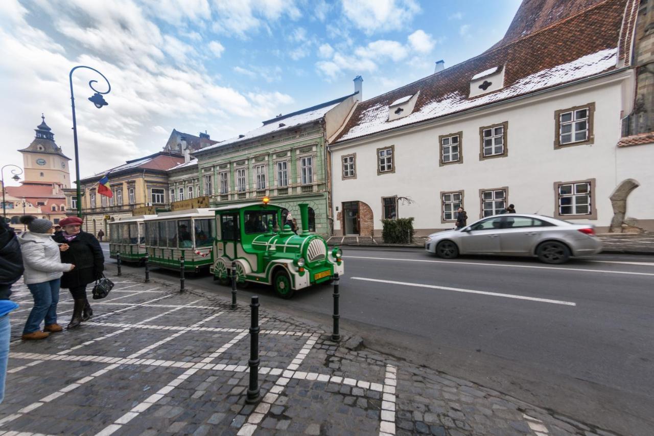 Rossmarkt Haus Brasov Exterior photo